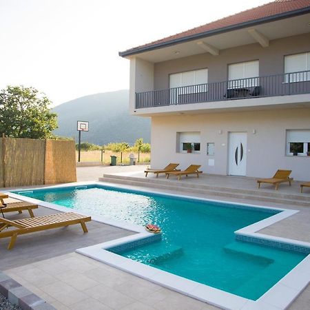 Villa Village Mostar Exteriör bild